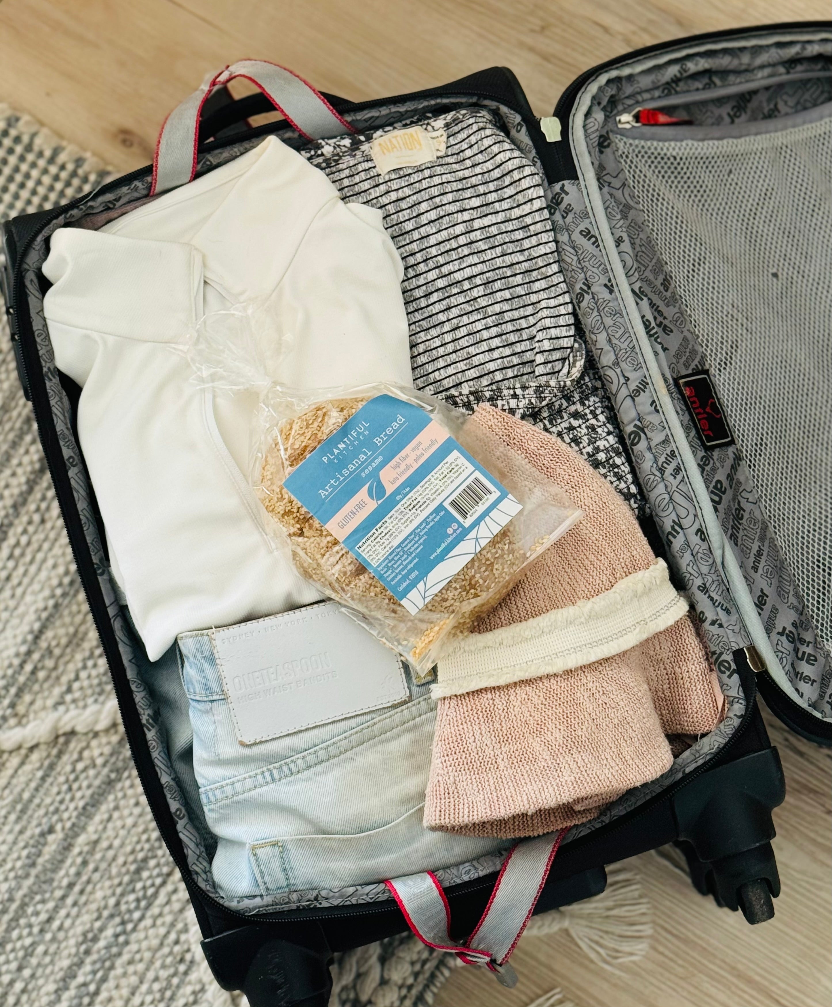6 Tips for Maintaining a Gluten-Free and Clean Diet While Traveling