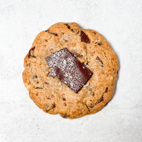 Gluten Free Chocolate Macadamia Nut cookie