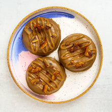 Load image into Gallery viewer, Plantiful Kitchen Maple Bak’n donut