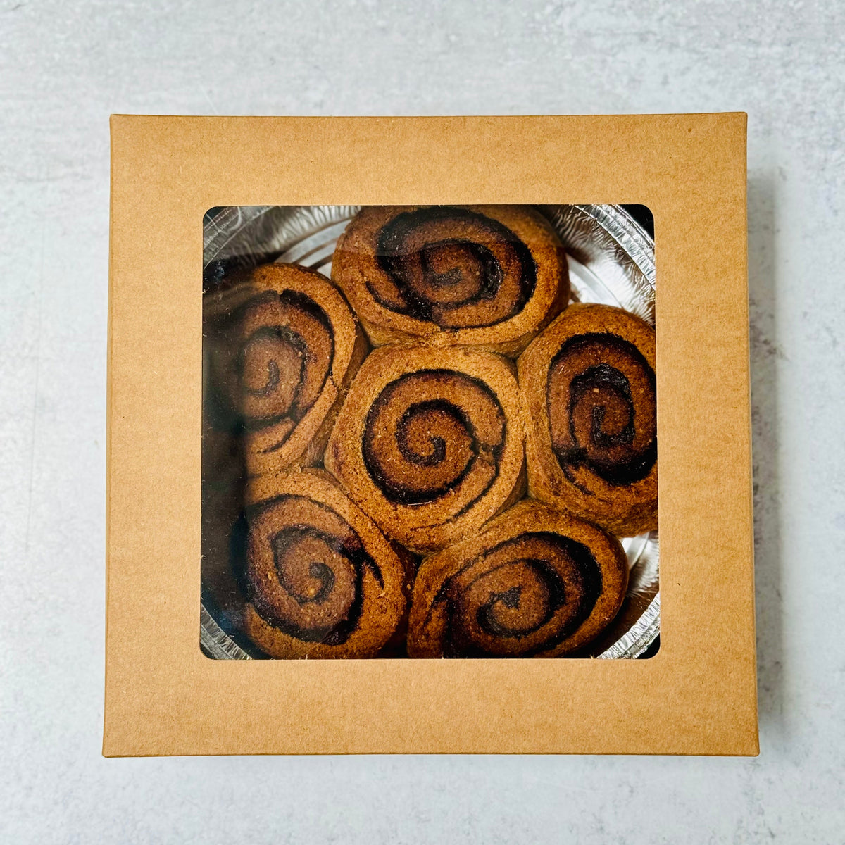 Gluetn Free Cinnamon Rolls in packaging