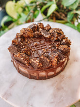 Load image into Gallery viewer, Chocolate cake with Truffle Halo